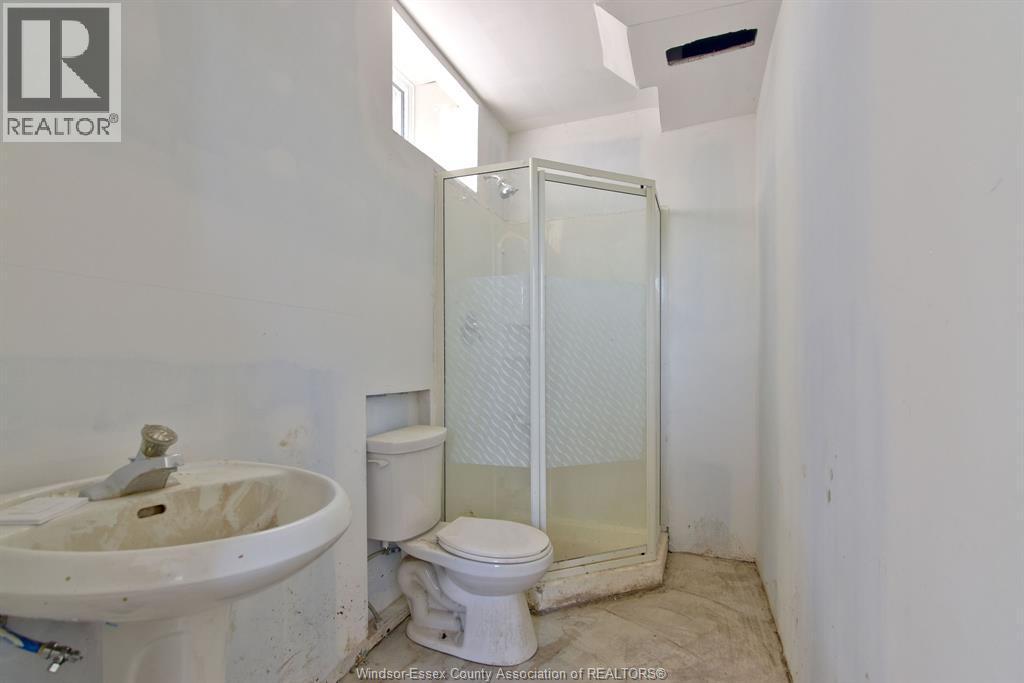 1502 MERSEA RD D - 25