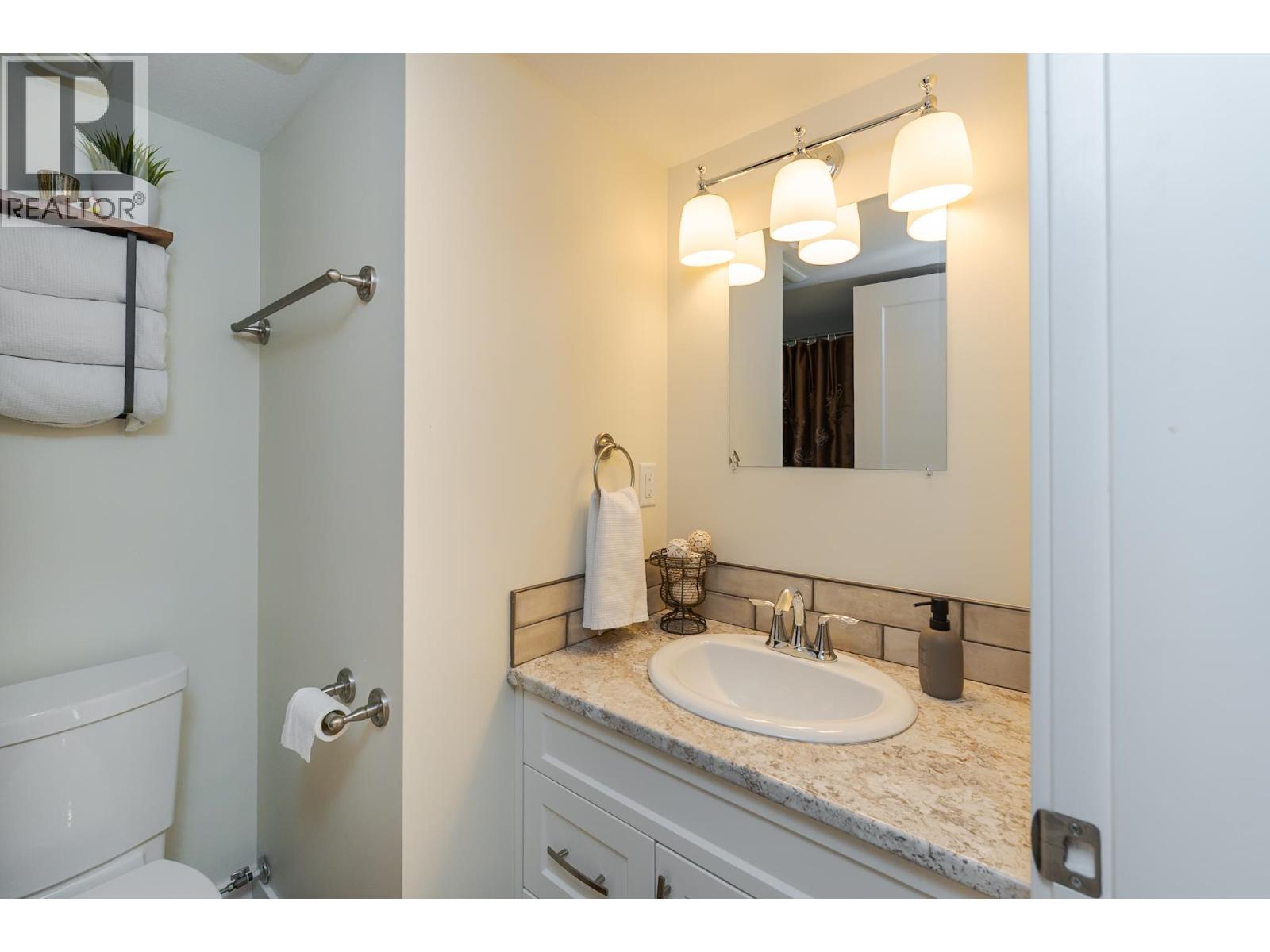 3367 MUNRO WAY - 26