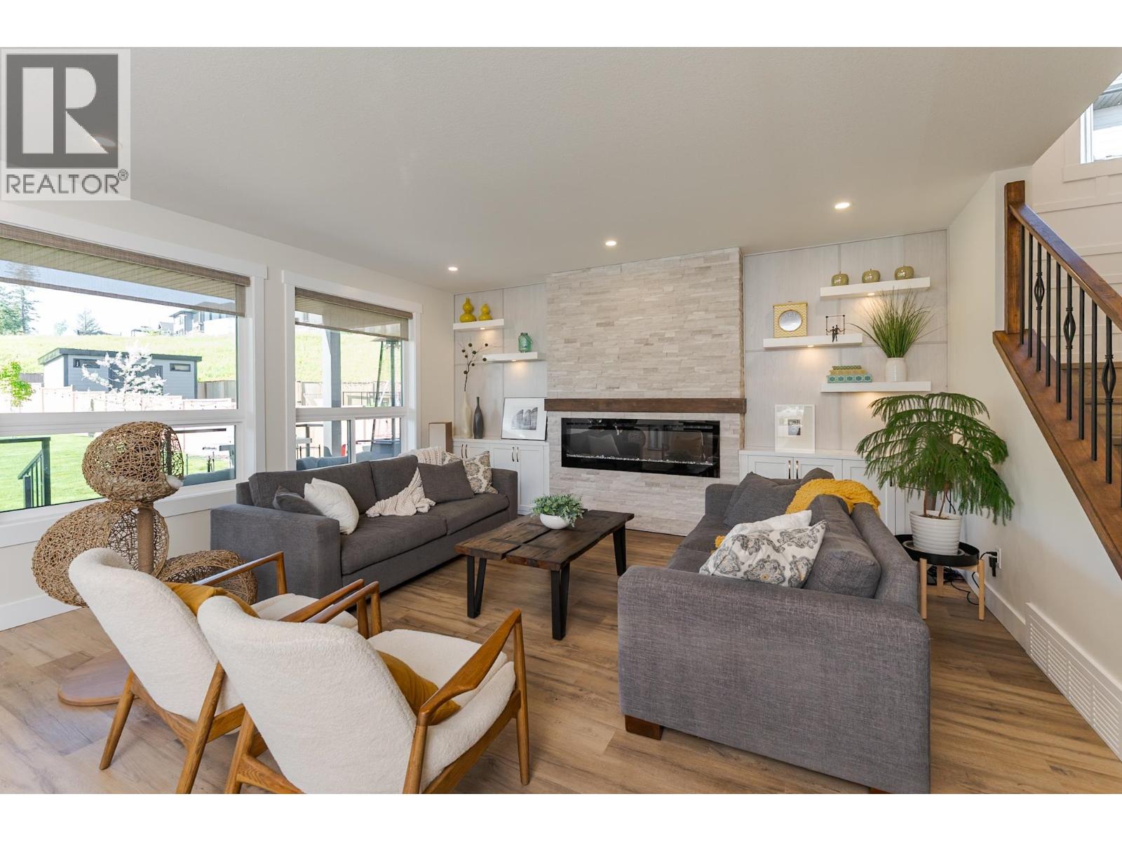 3367 MUNRO WAY - 6