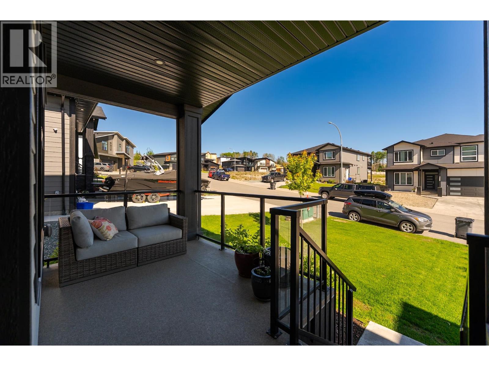 3367 MUNRO WAY - 34