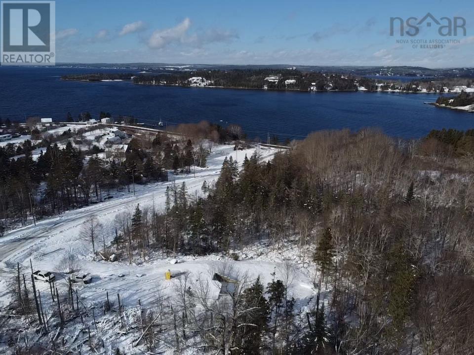 102 Peggys Cove Road - 4