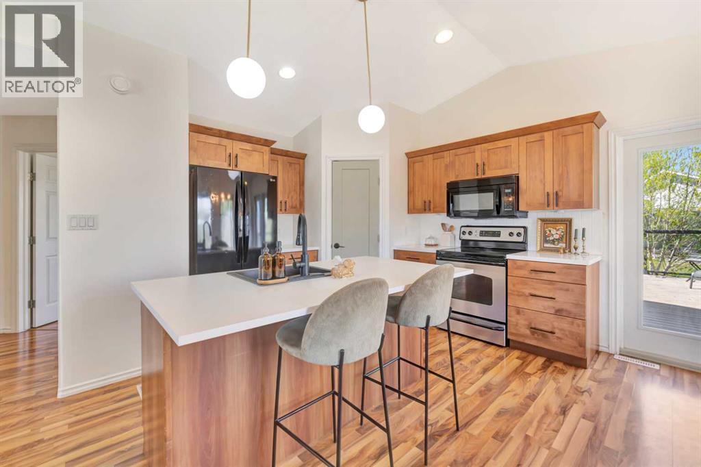 4814 16 Street - 10