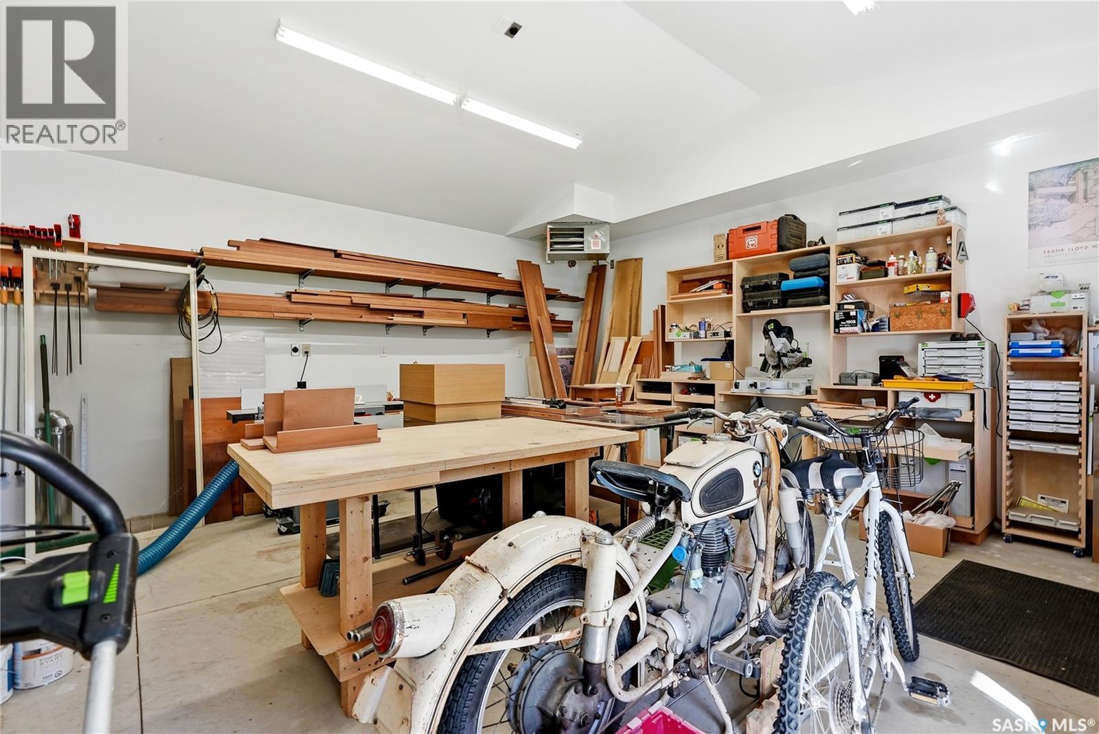727 Tobin TERRACE — photo 52