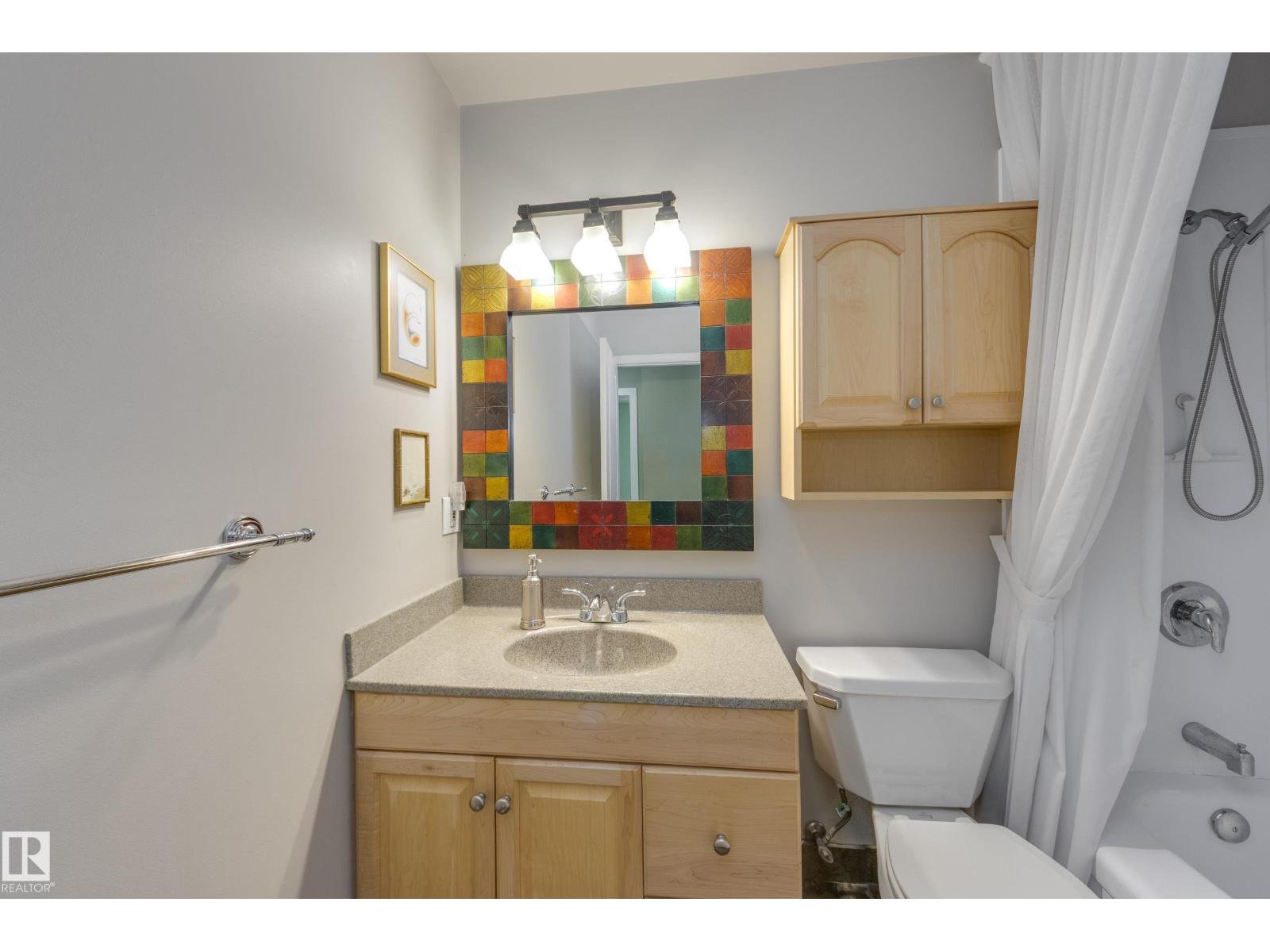 36 FENWICK CR — photo 20