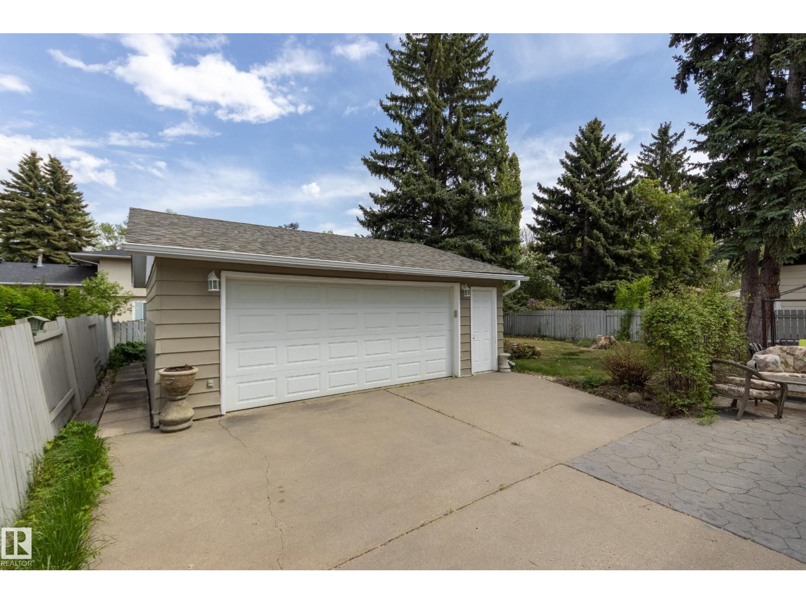 36 FENWICK CR — photo 33
