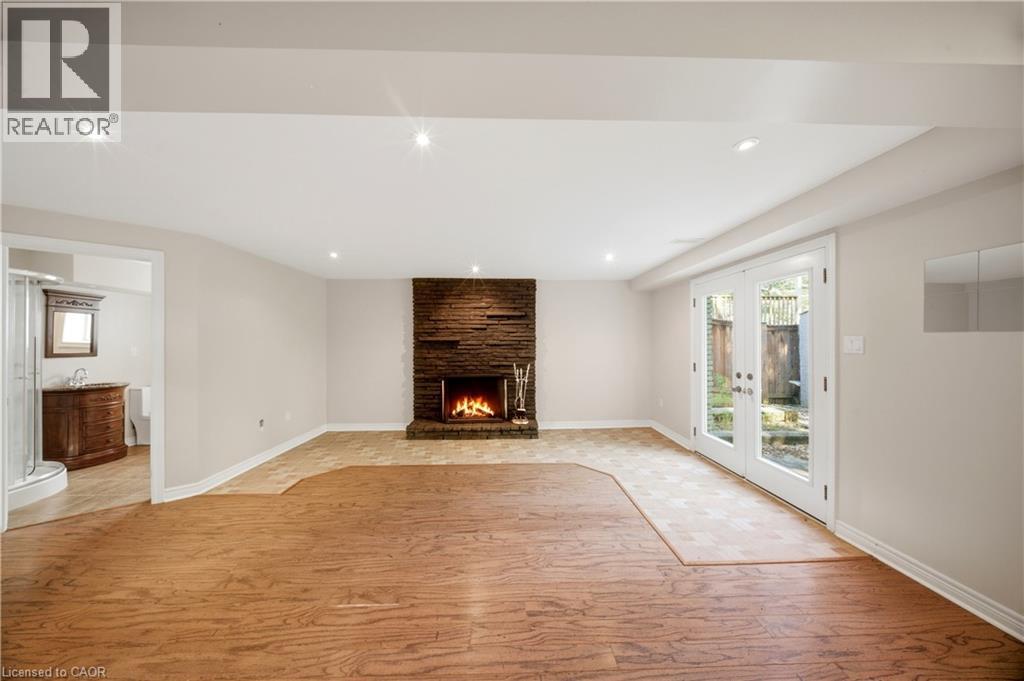 79 ANN Street - 25