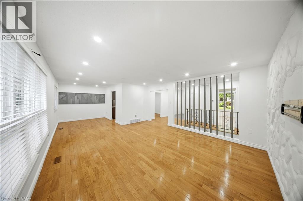 79 ANN Street - 9