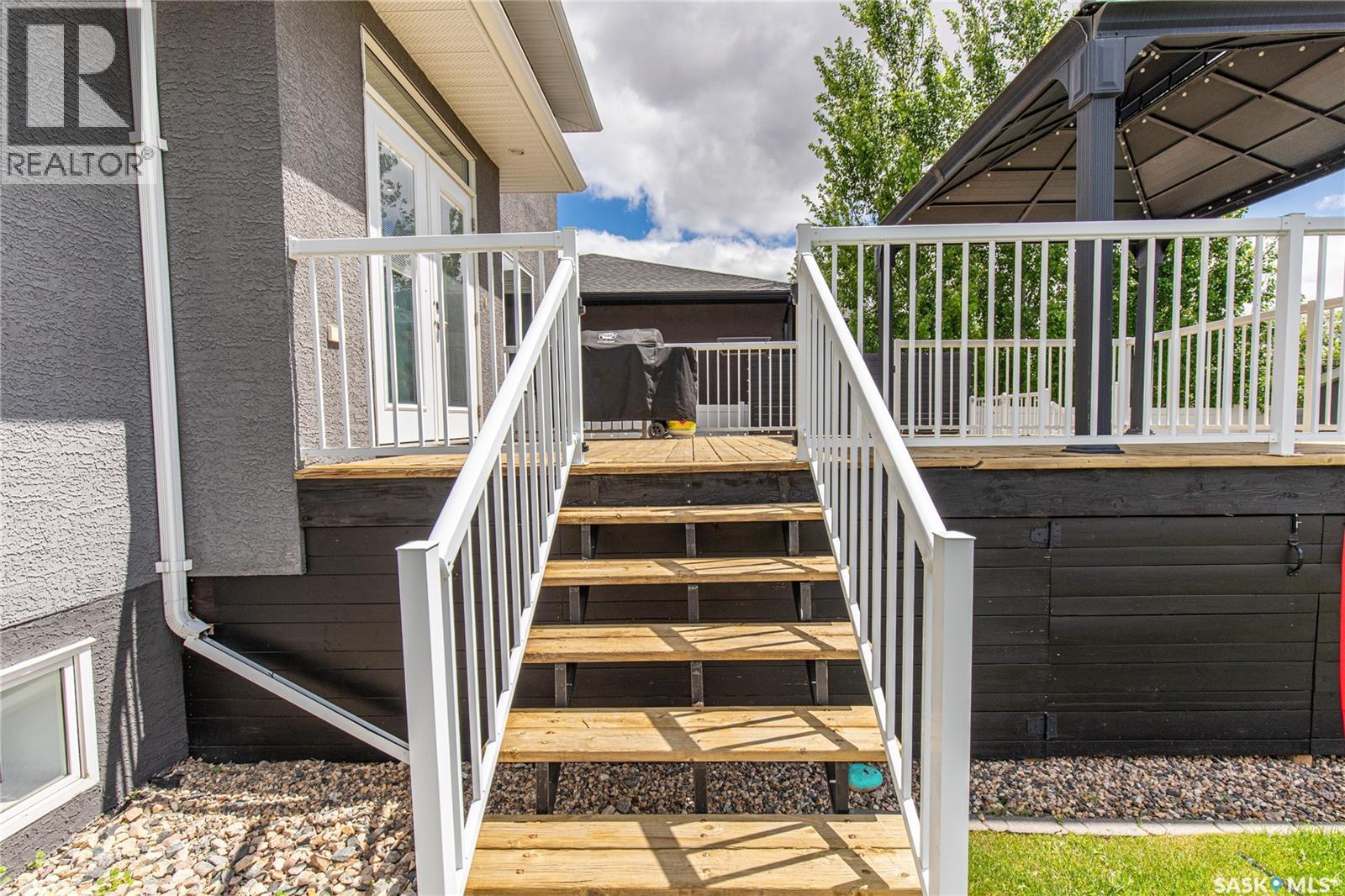 1109 Meier DRIVE - 64