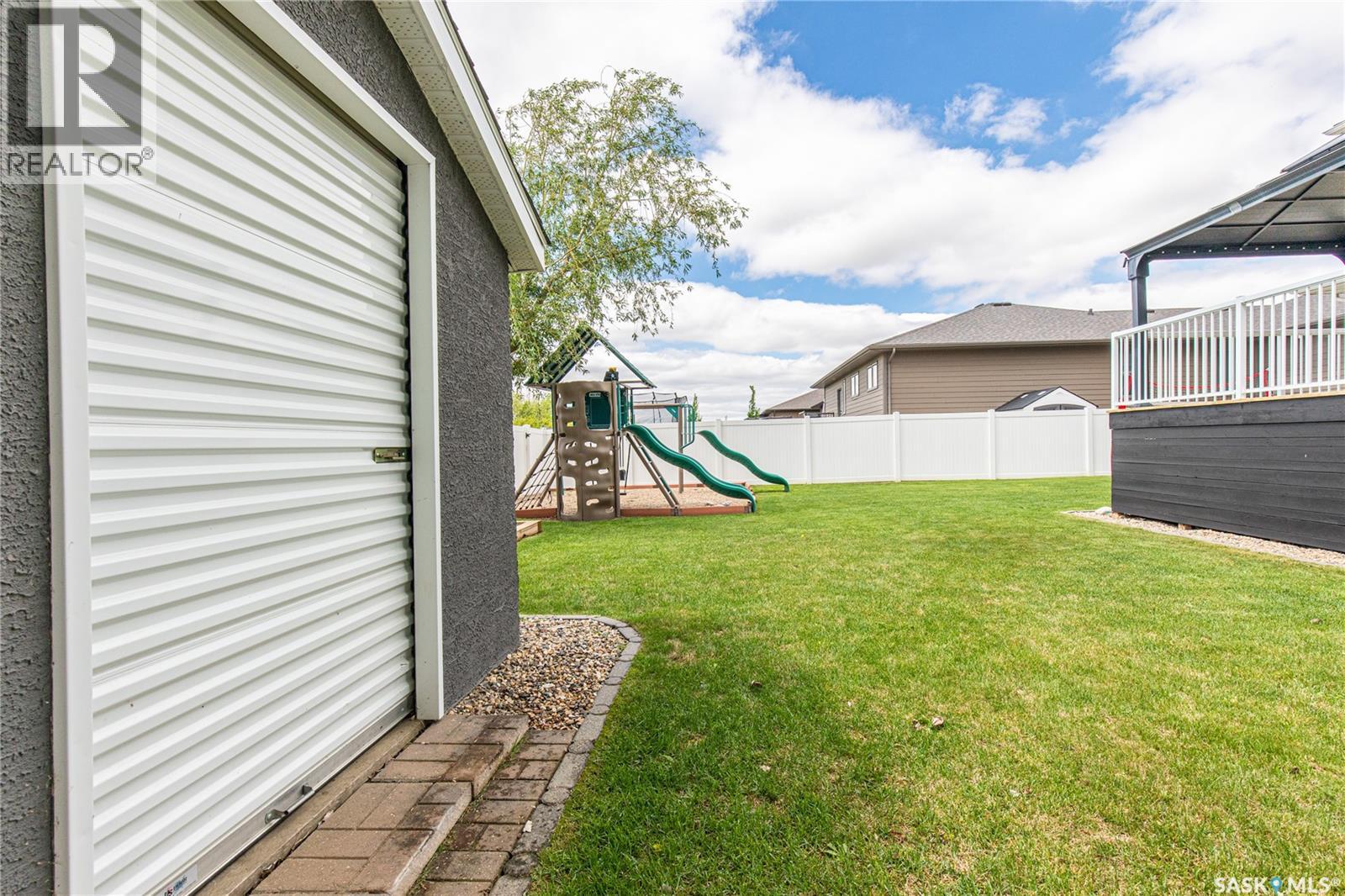 1109 Meier DRIVE - 68