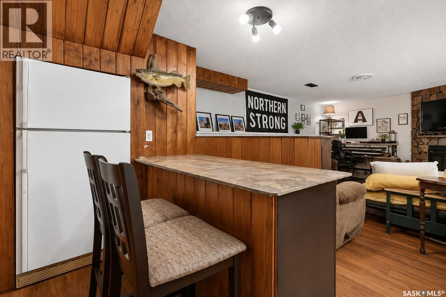 1050 Simcoe STREET - 31