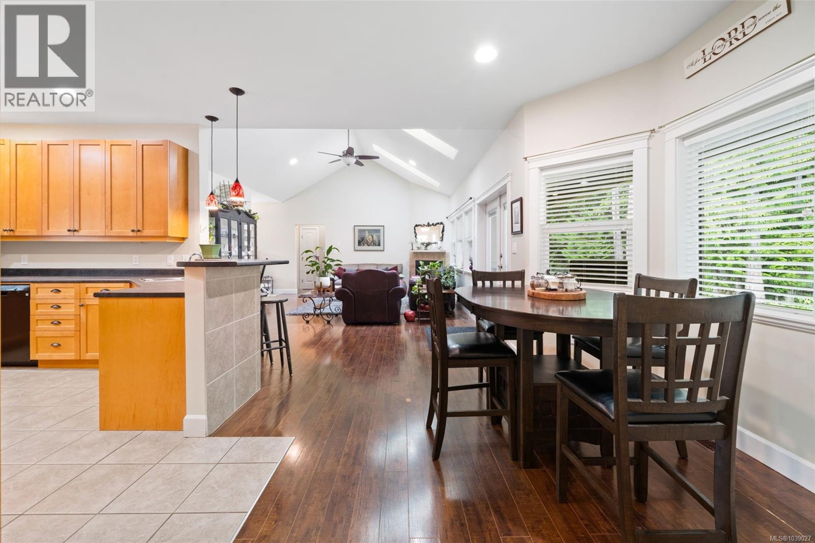 1871 Highland Ridge Rd - 8