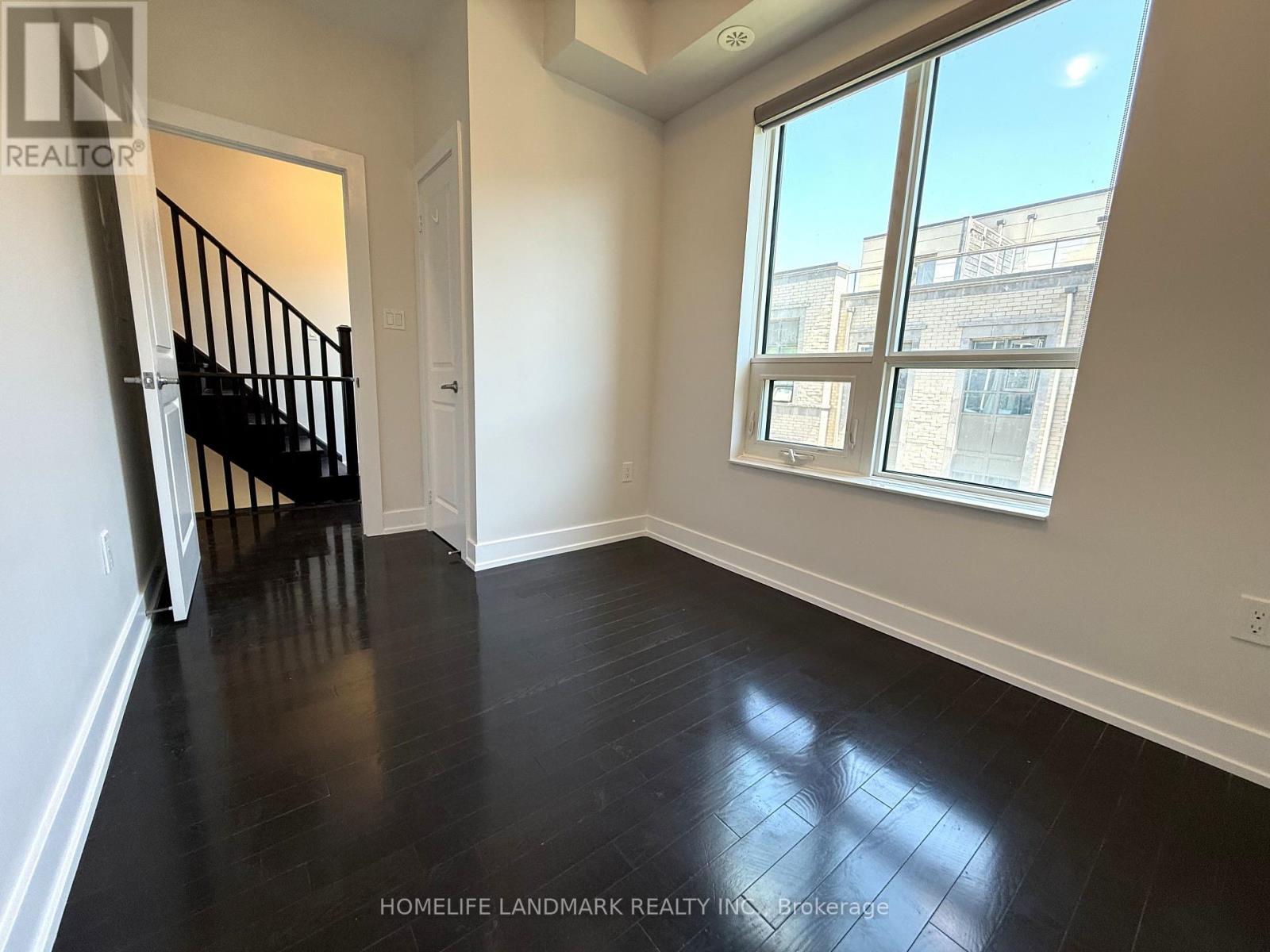 #3 50 HOLMES AVENUE - 17