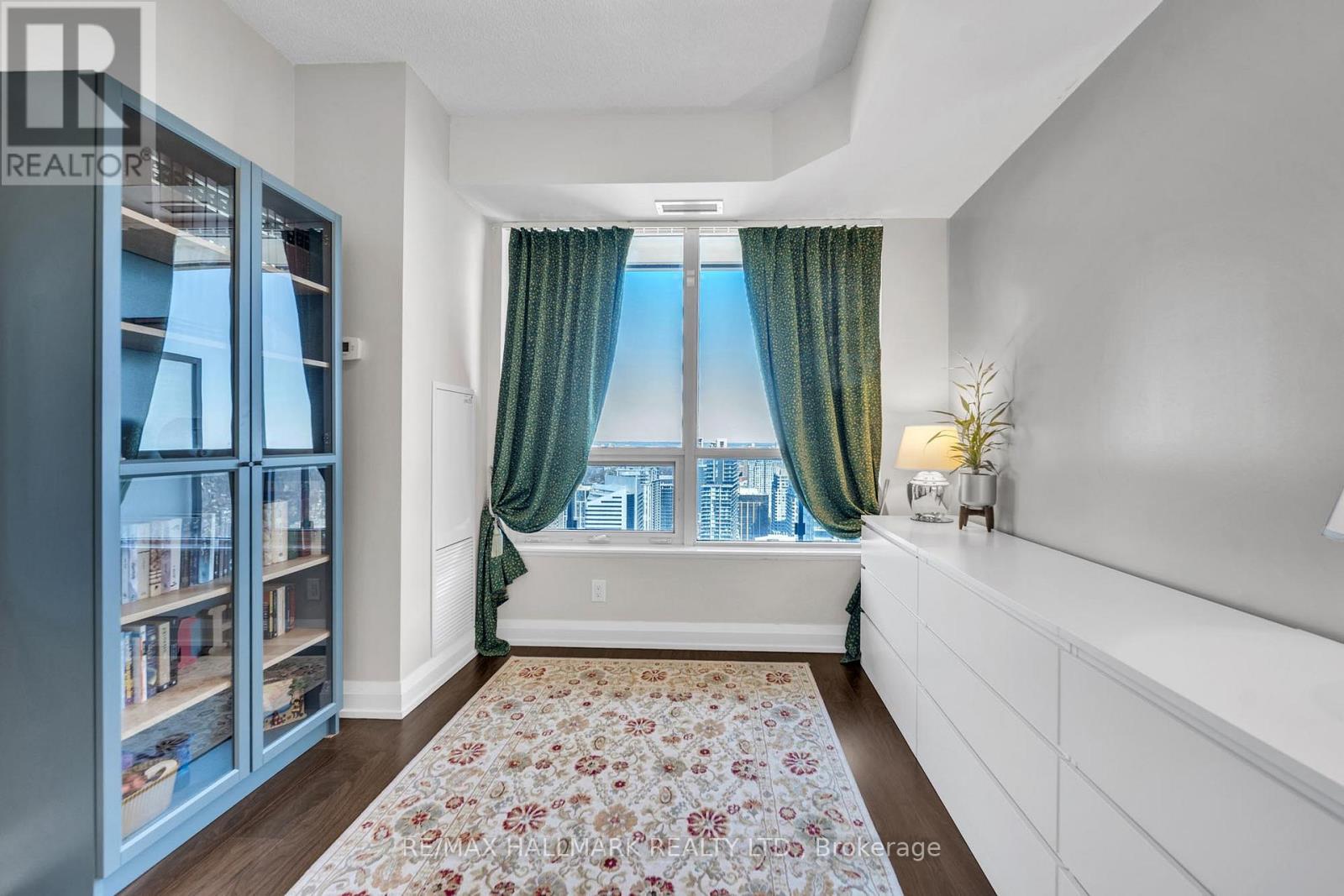 #4022 5 SHEPPARD AVENUE E - 11