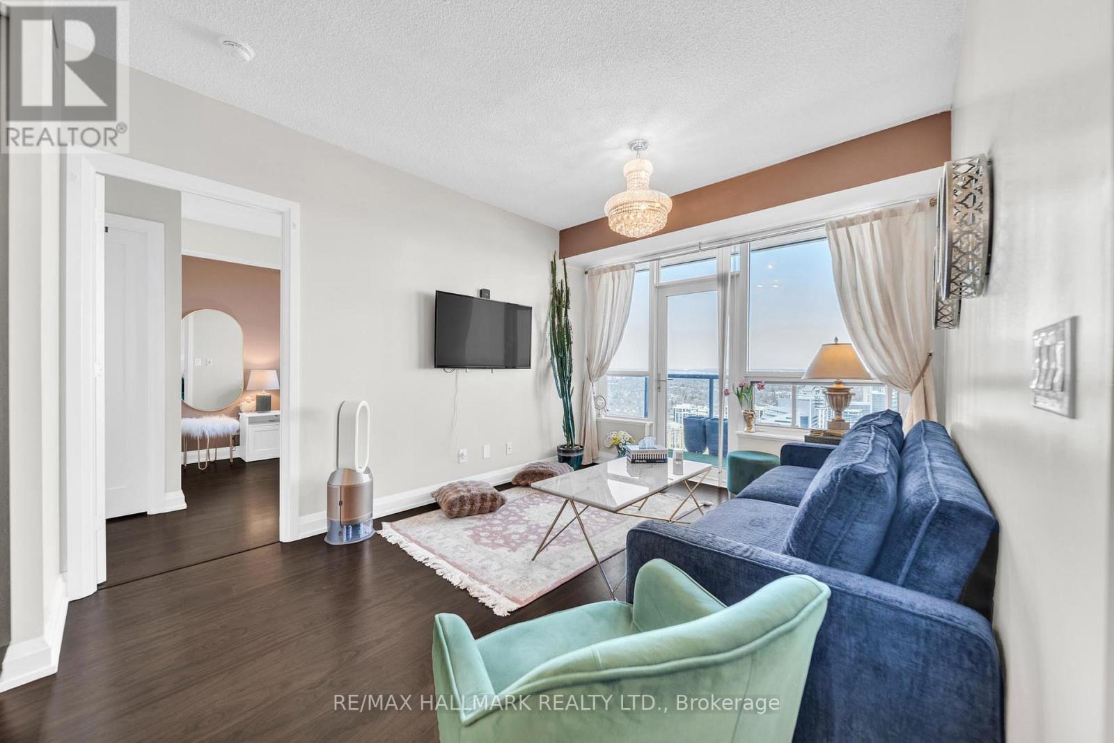 #4022 5 SHEPPARD AVENUE E - 7