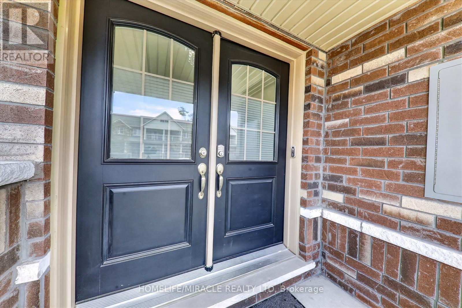 73 SUTCLIFFE DRIVE - 5