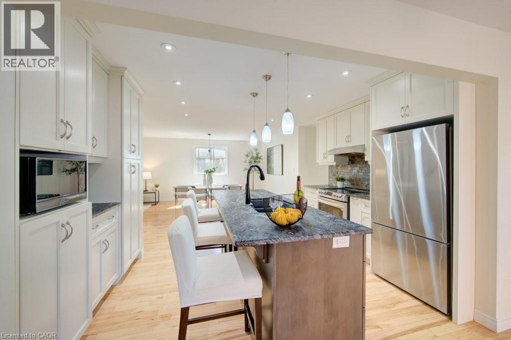60 MAYFIELD Avenue - 21