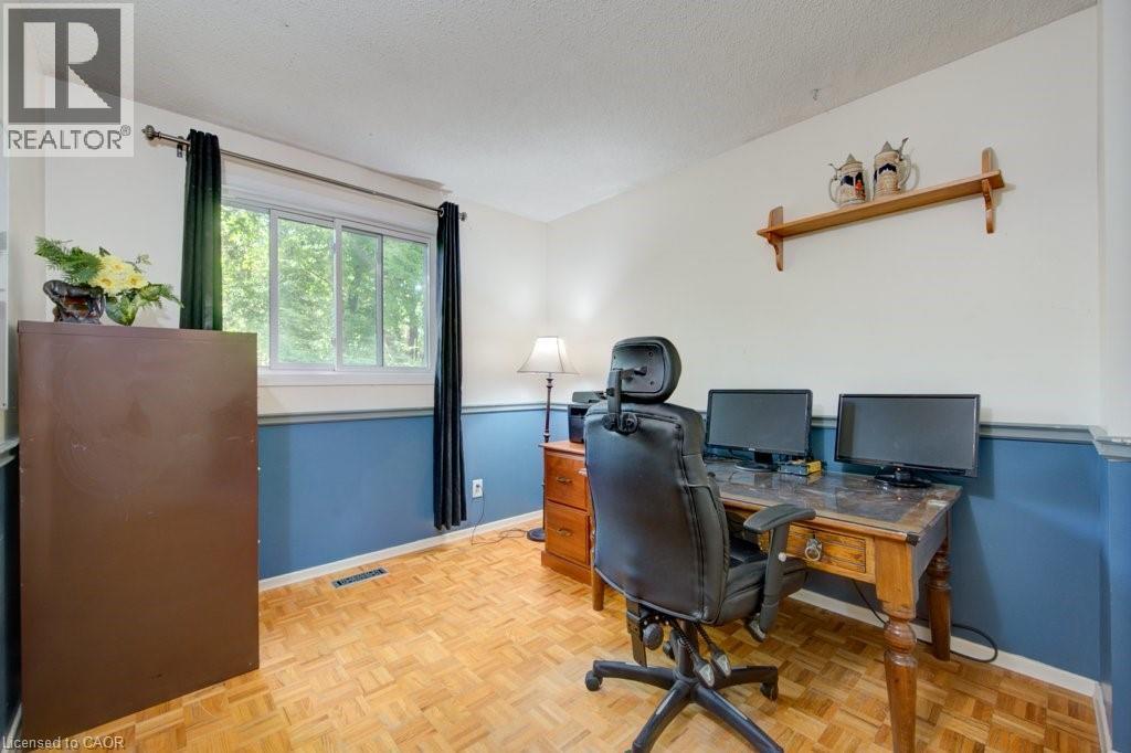 60 MAYFIELD Avenue - 26
