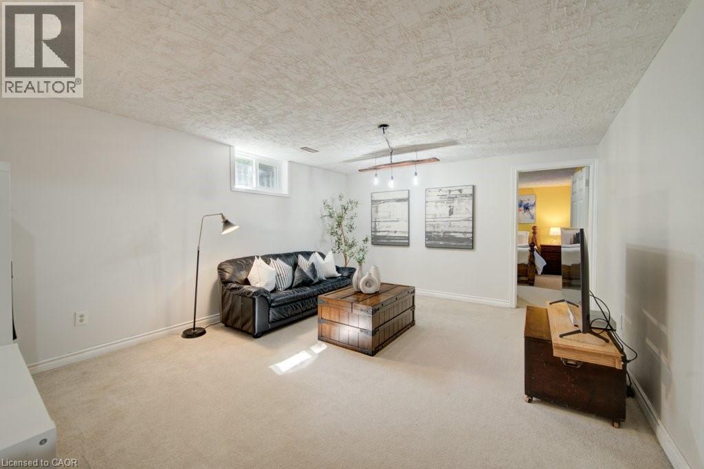 60 MAYFIELD Avenue - 33