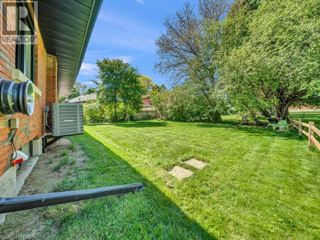 271 BEDFORD Road - 30