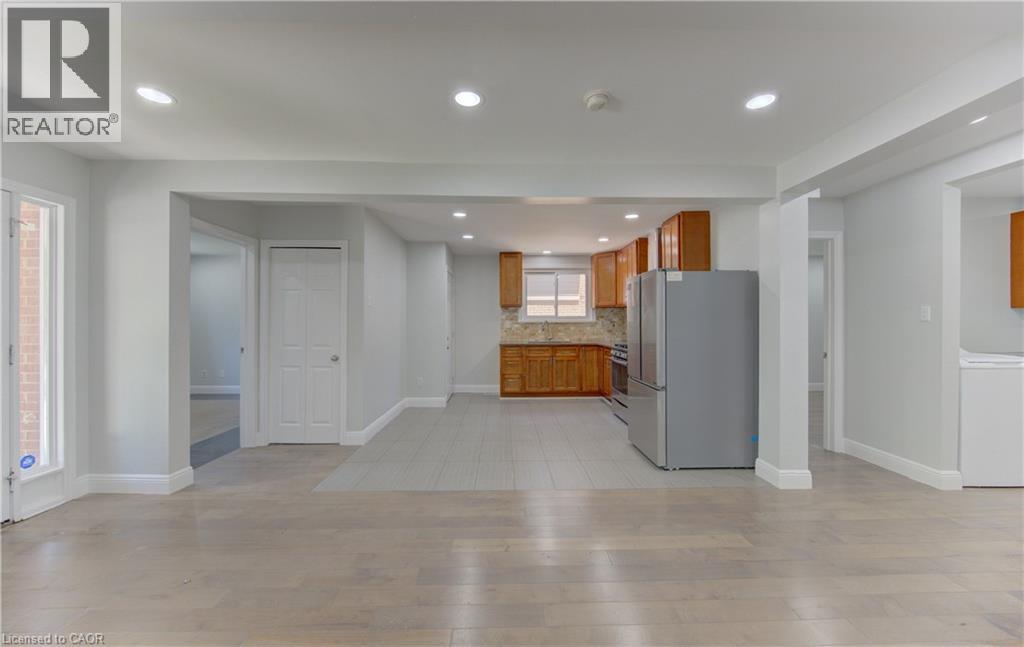 80 LOWER CANADA Crescent - 8