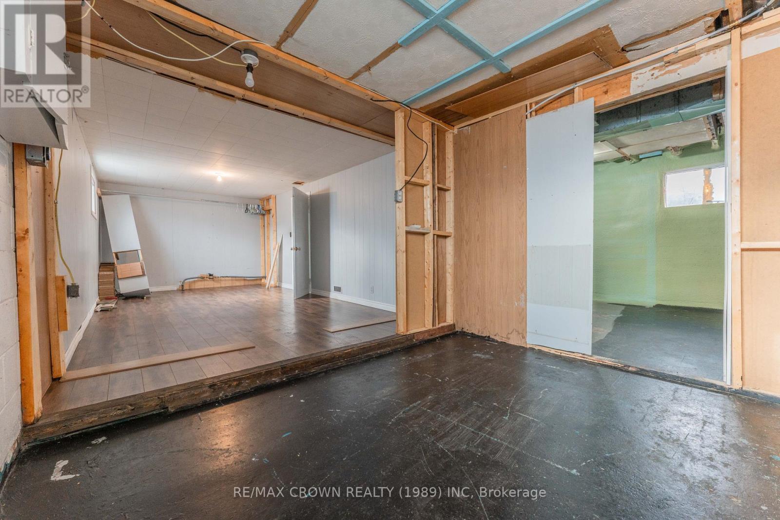 116 BRUNETVILLE ROAD - 32