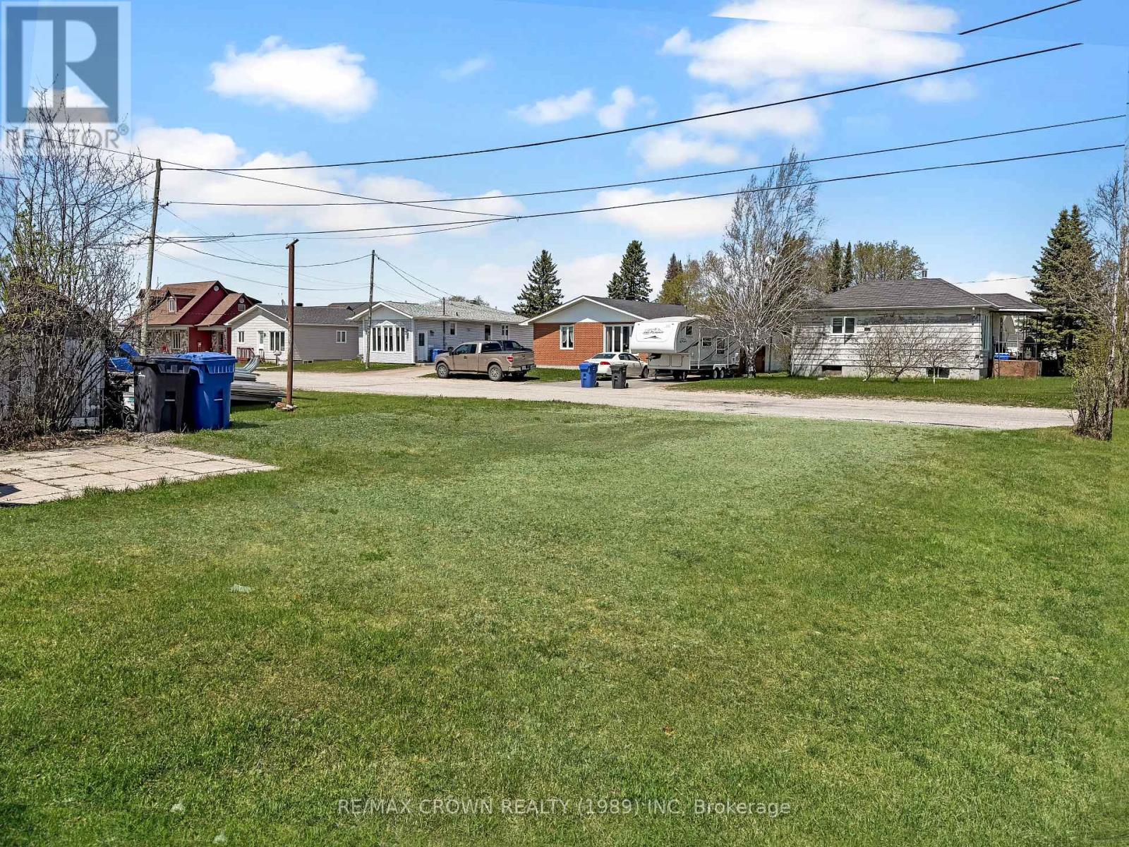 116 BRUNETVILLE ROAD - 38