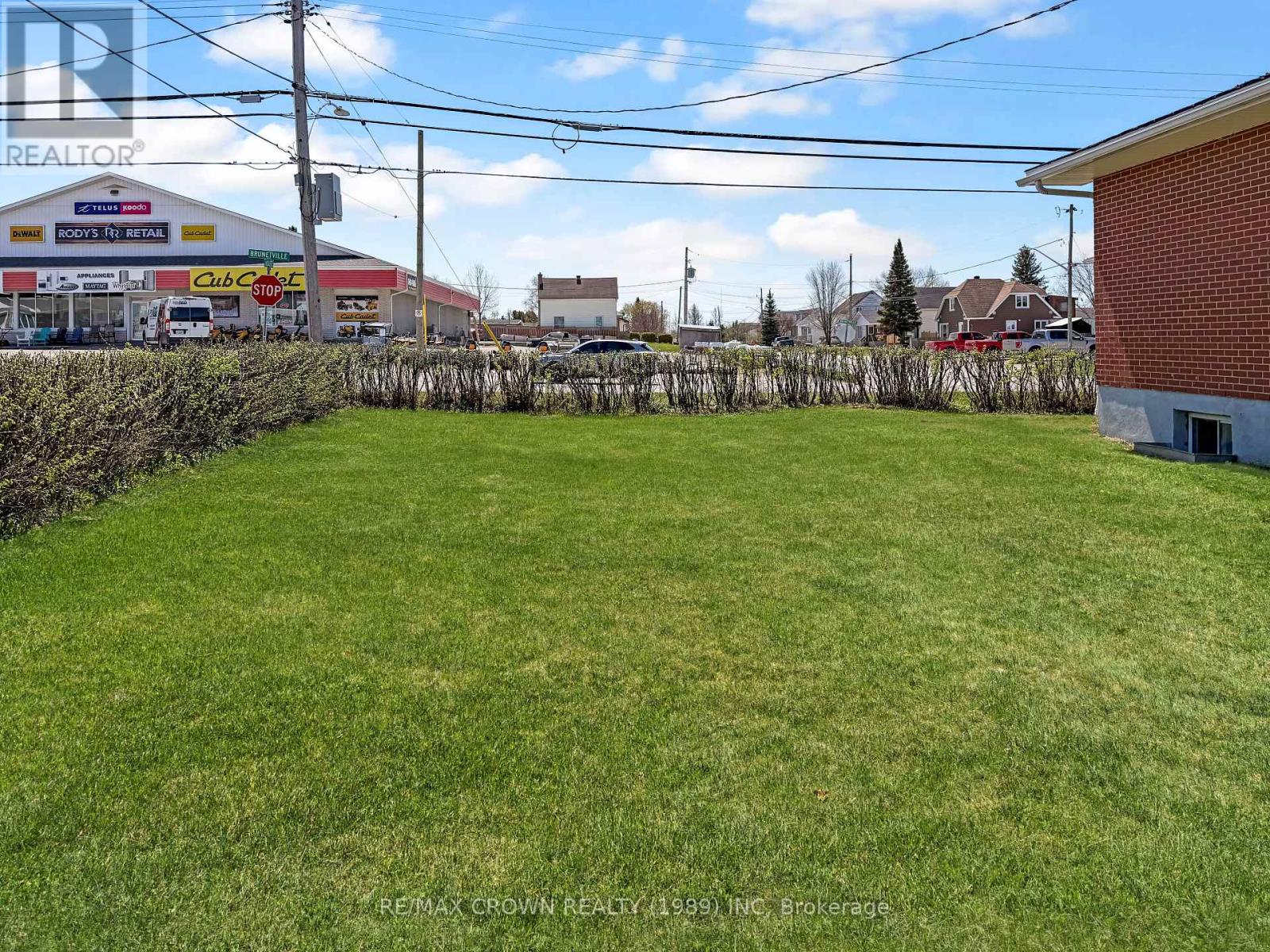 116 BRUNETVILLE ROAD - 37