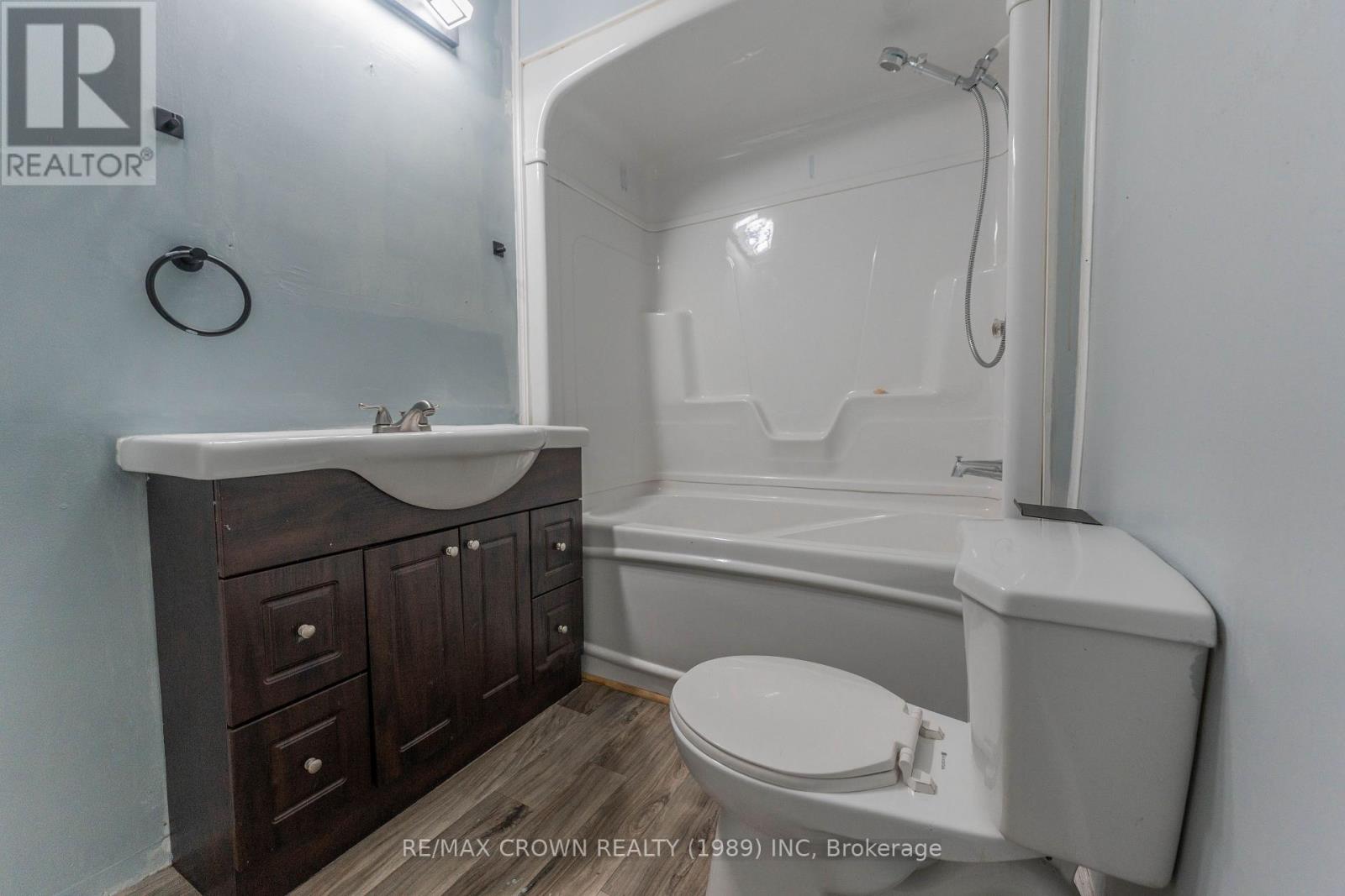 116 BRUNETVILLE ROAD - 16