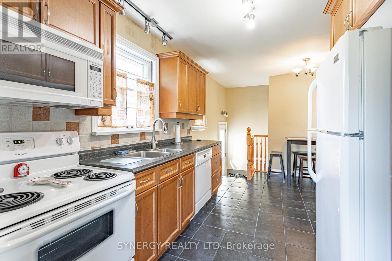 227 STERLING STREET - 3