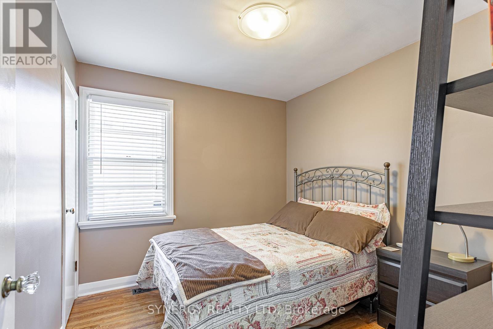 227 STERLING STREET - 9