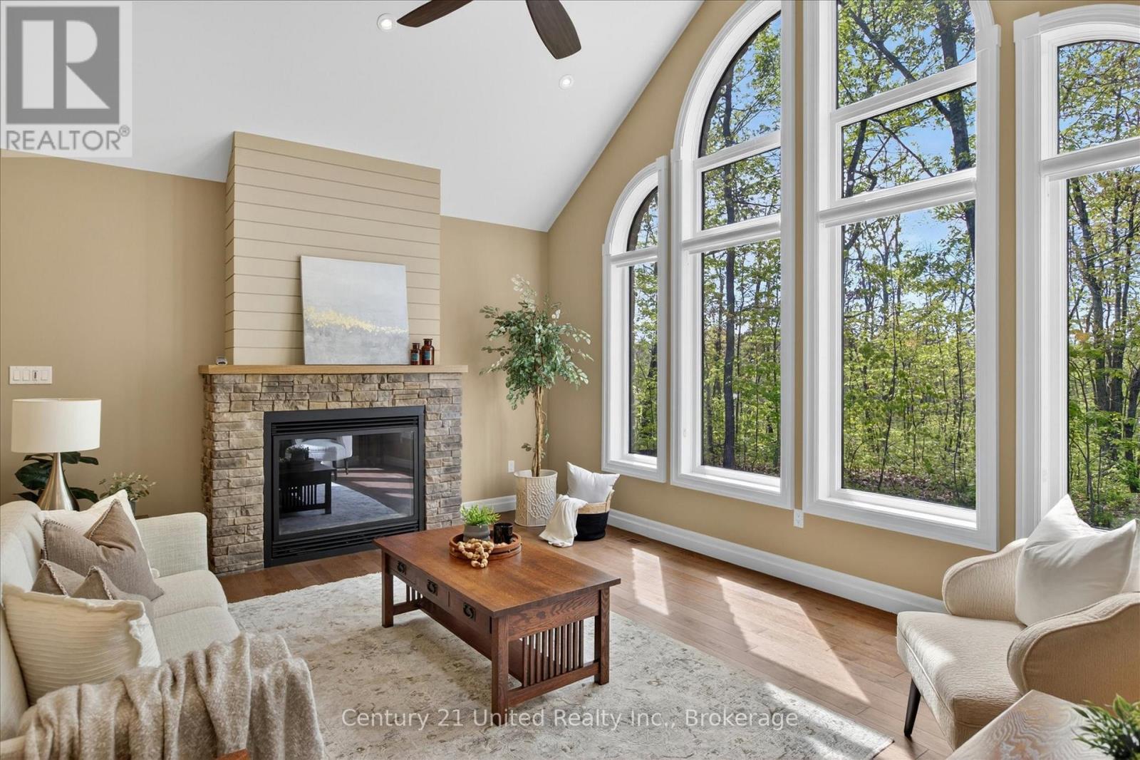 54 MITCHELL CRESCENT - 8