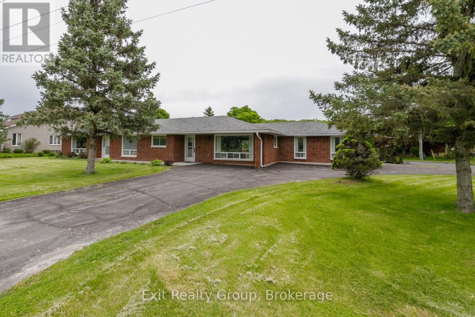 51 TRENT DRIVE - 26