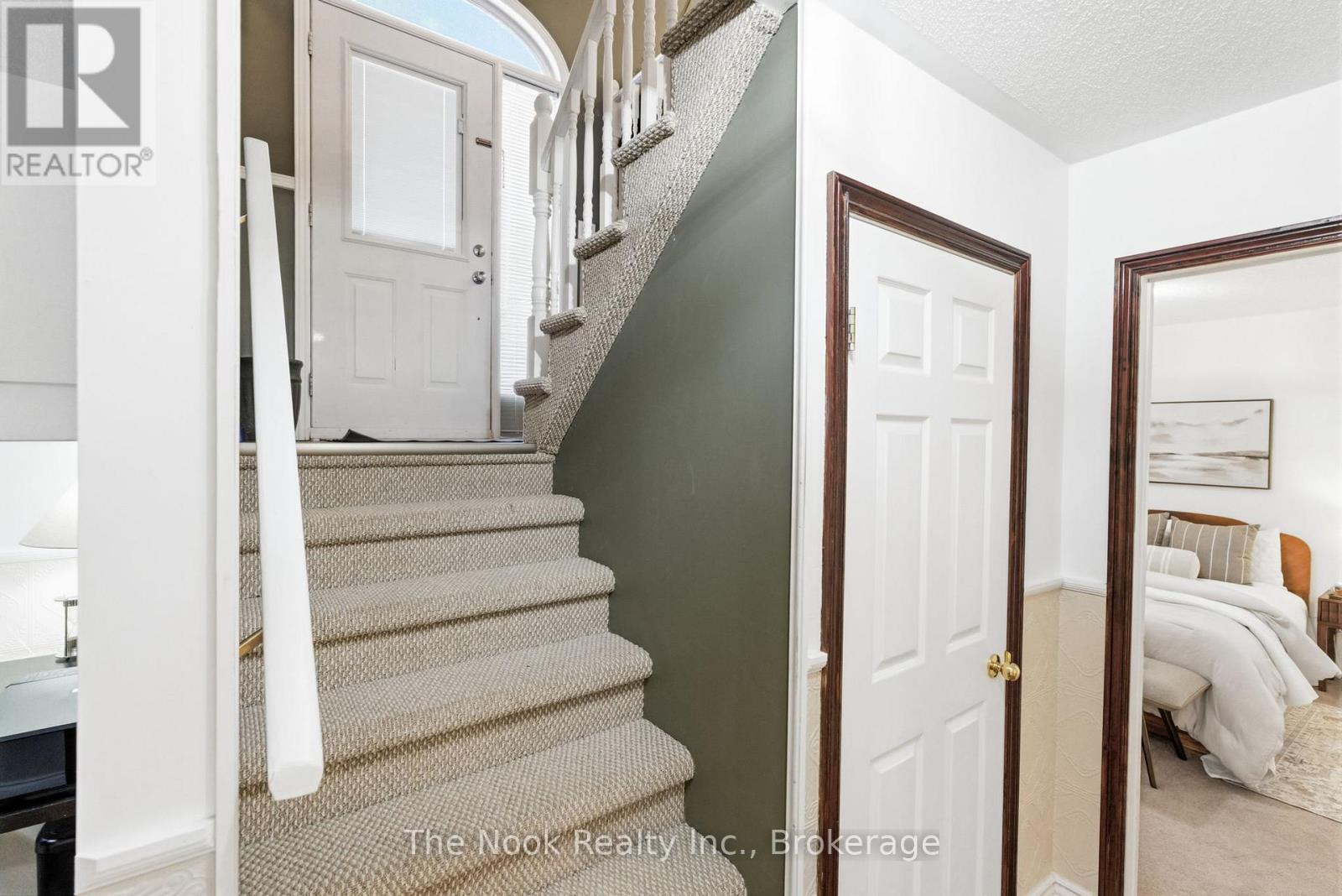 12 ROGERS ROAD - 21