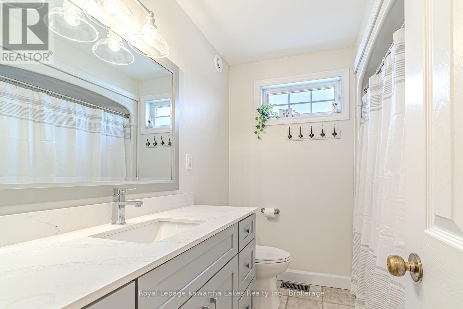 929 ELDON ROAD - 34