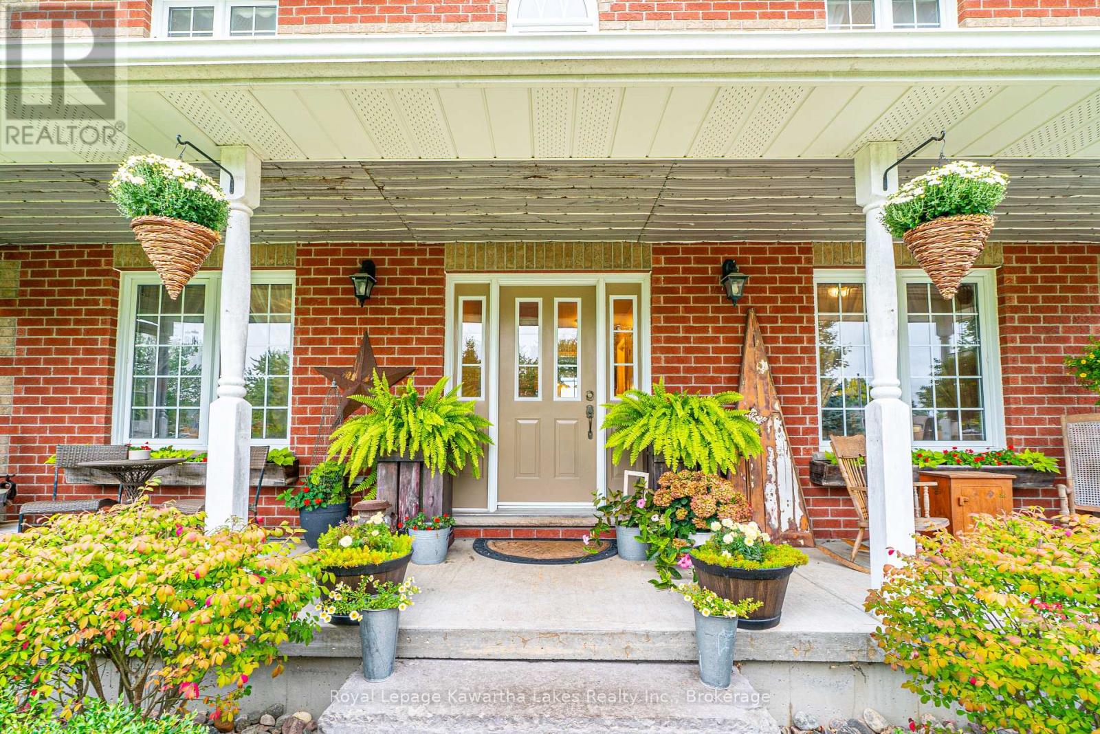 929 ELDON ROAD - 4