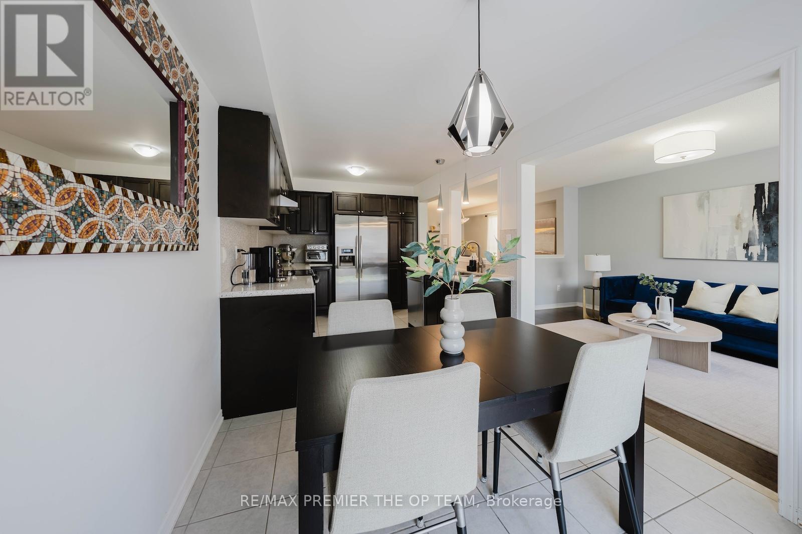 29 MANORDALE CRESCENT - 10