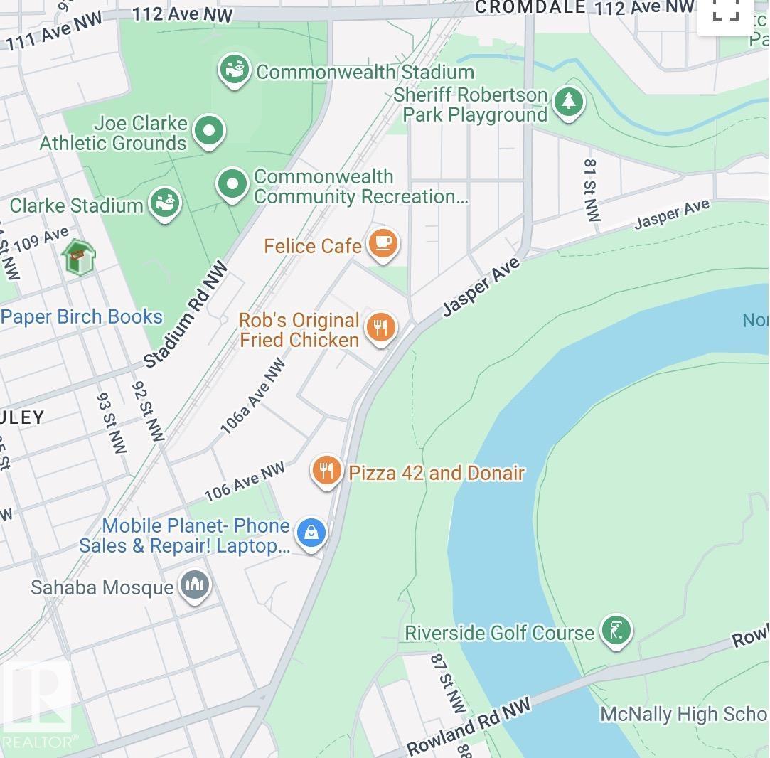 10852 92 ST NW - 4