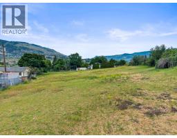 206 Sarsons Road, Vernon, BC V1B2M4 Photo 9