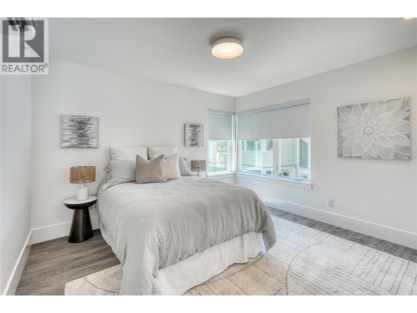 3120 Landry Crescent, Summerland