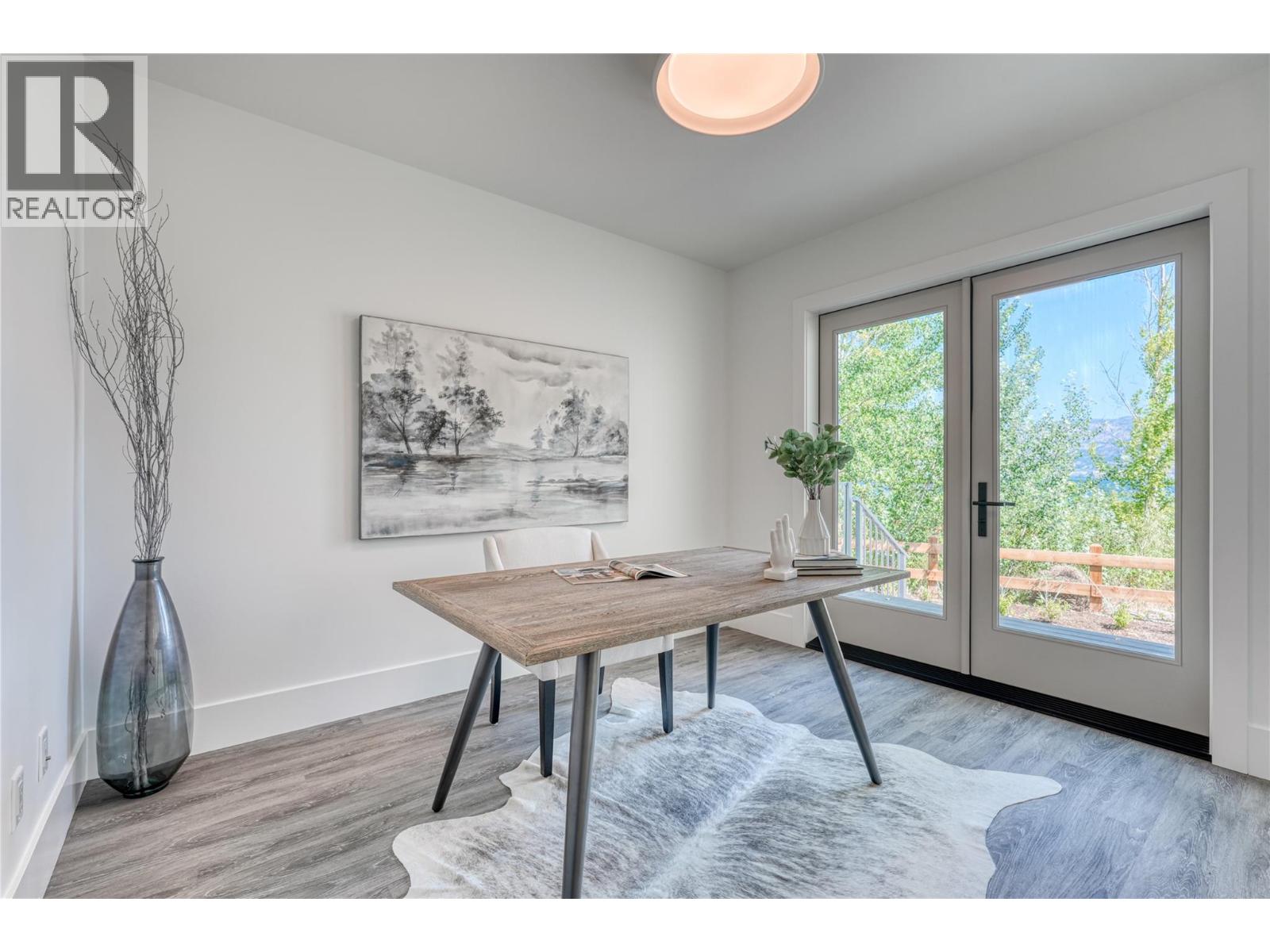 3120 Landry Crescent, Summerland