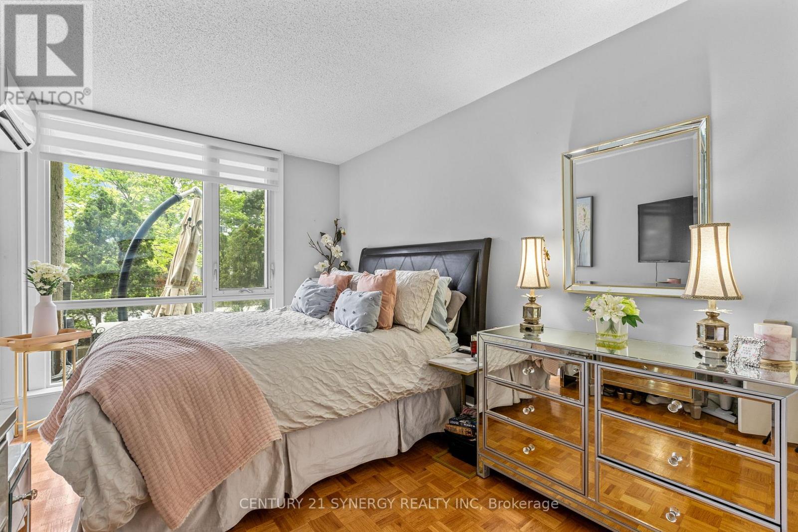 #107 2625 REGINA STREET - 16