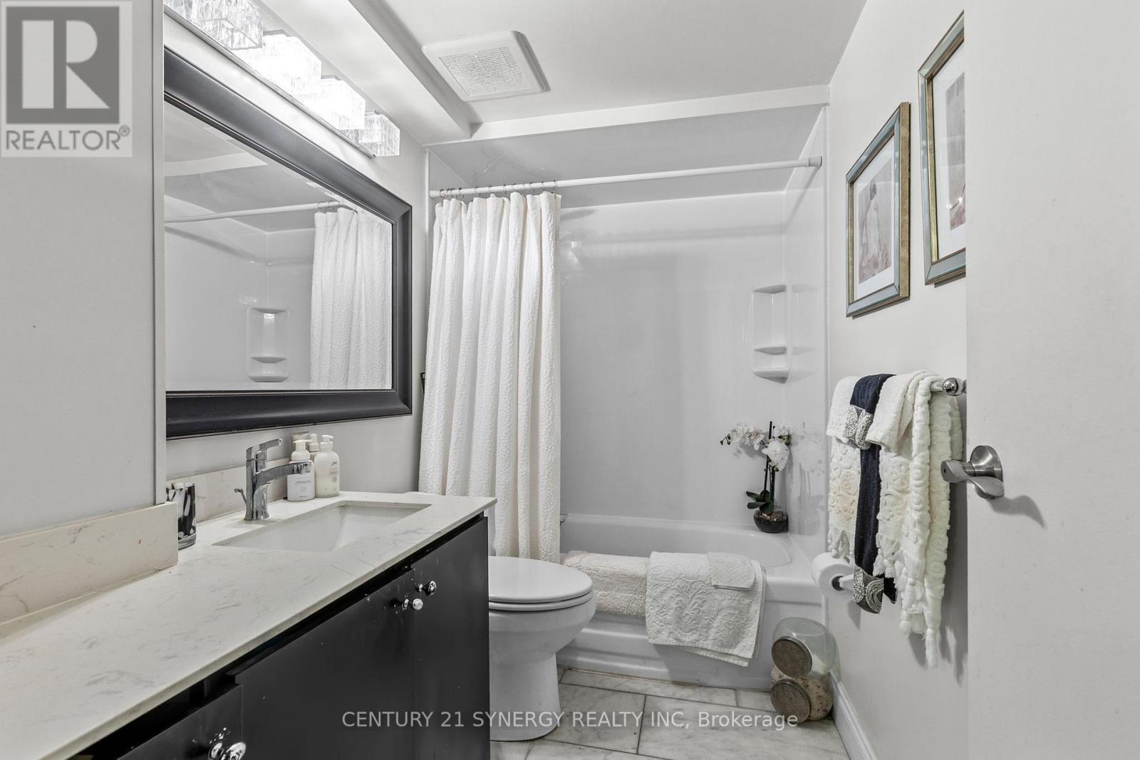 #107 2625 REGINA STREET - 18