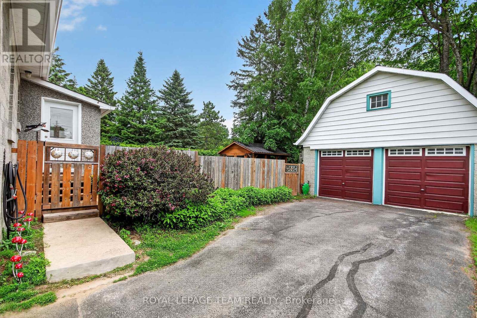 Double detached garage & plenty of parking
