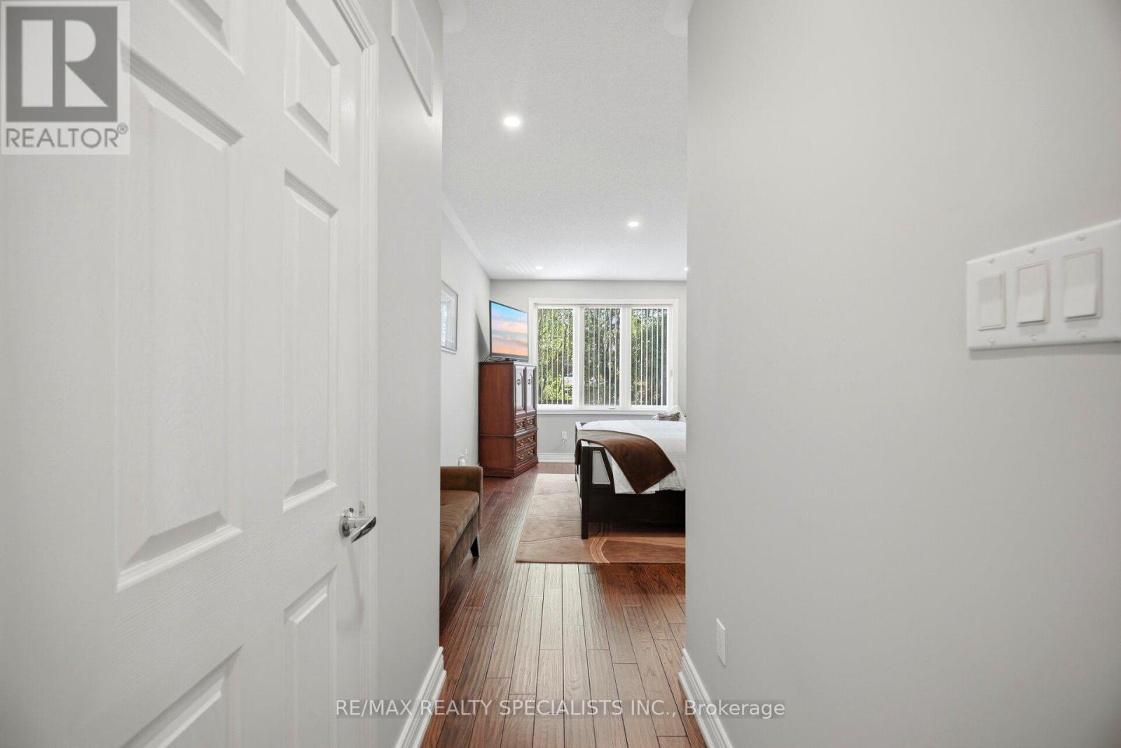 6439 RIVERGATE PLACE - 23
