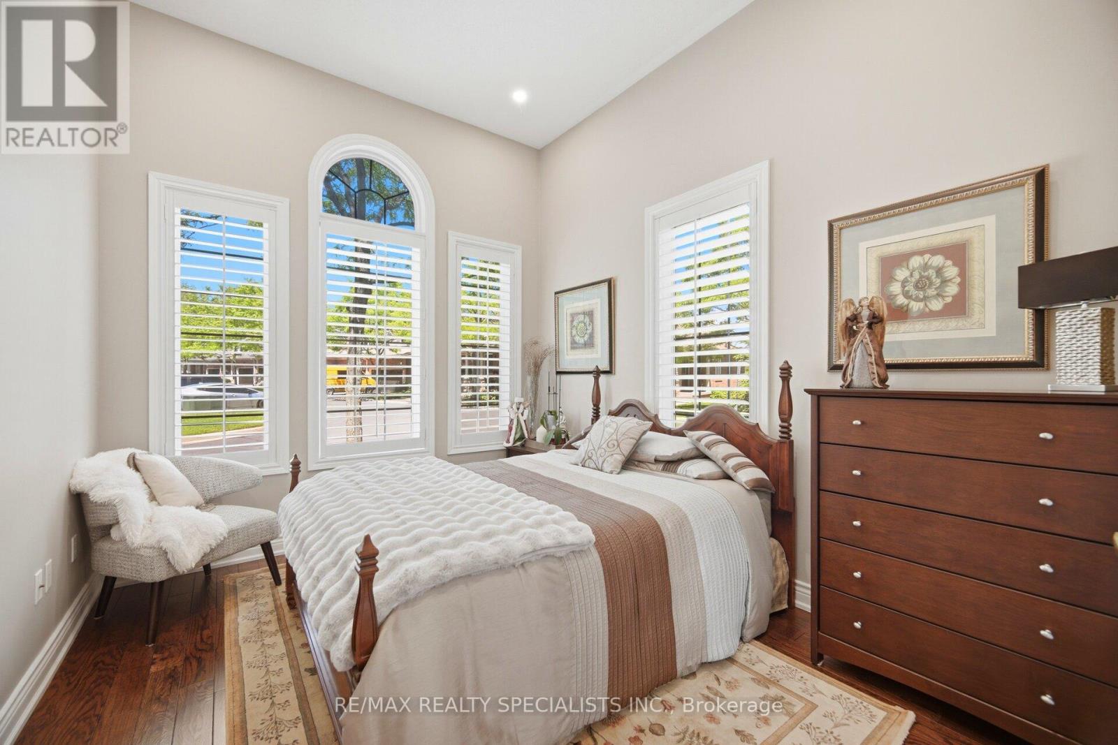 6439 RIVERGATE PLACE - 29