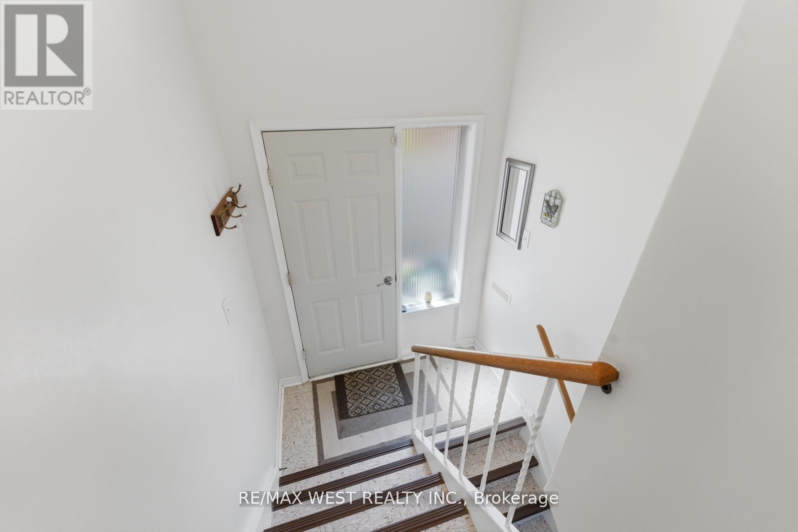 7066 MAGIC COURT - 21