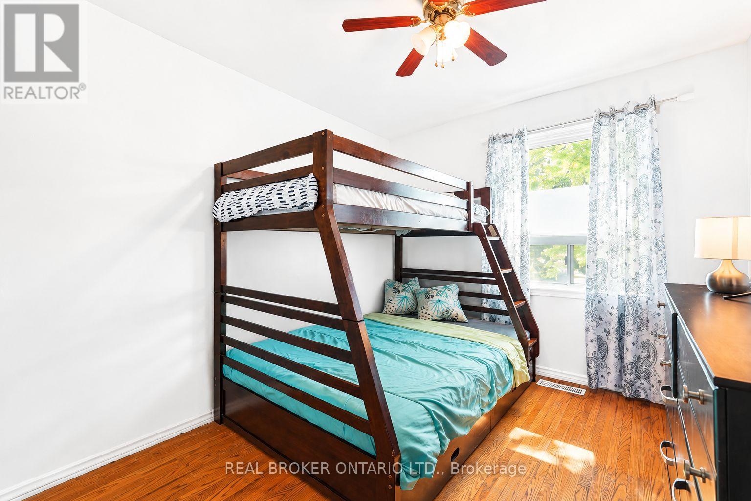 3106 REDBANK CRESCENT - 17