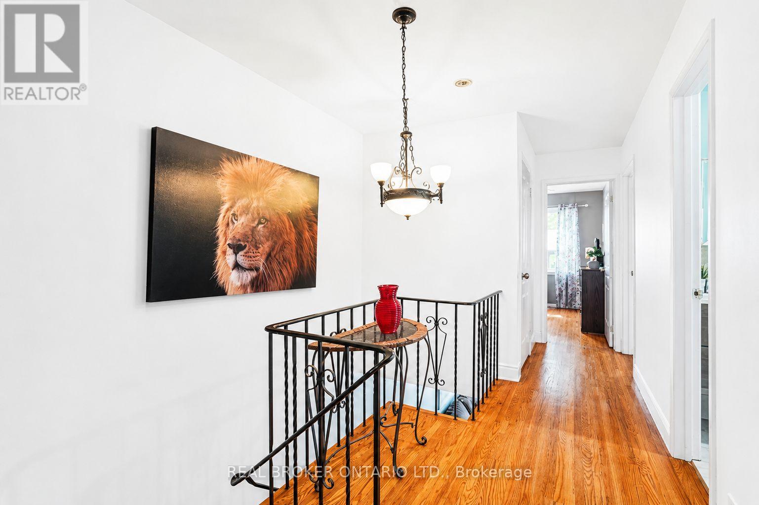 3106 REDBANK CRESCENT - 21