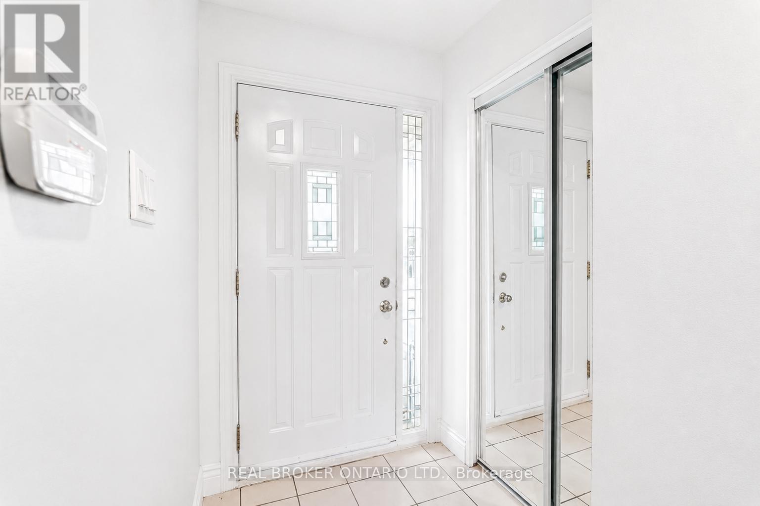 3106 REDBANK CRESCENT - 31