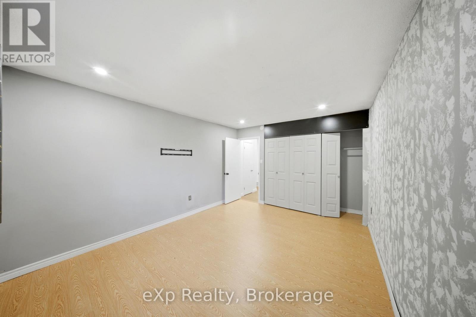 79 ANN STREET - 22